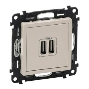 VALENA LIFE ΠΡ 2ΧUSB ΦΟΡΤ 1500MA IVORY LEGRAND - 753212