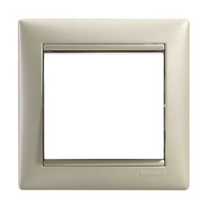ΠΛΑΙΣΙΟ 1Θ LIGHT PEARL LEGRAND VALENA - 770471