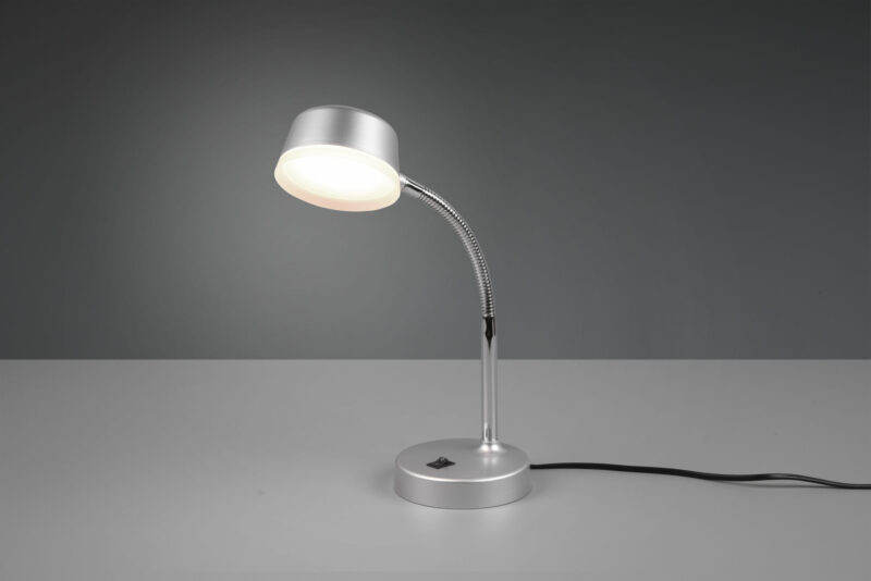 R52501187-scaled-1.jpg
