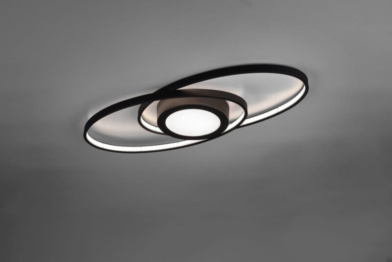 R62991142-scaled-1.jpg