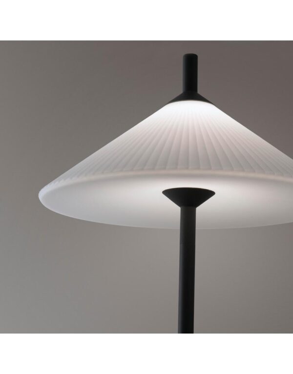 SAIGON OUT FLOOR LAMP 2M R55 - 1-FR71569-01