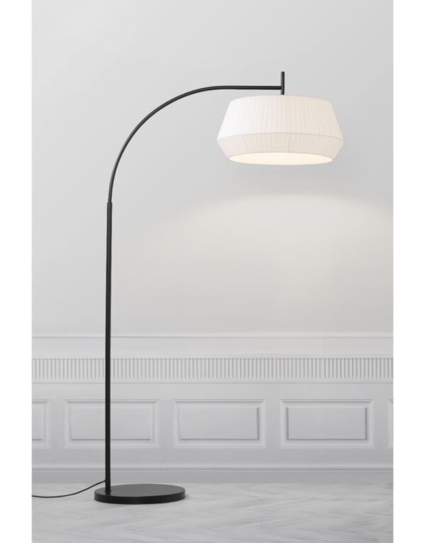 Dicte | Floor lamp | White -hs code 9405219090- - 1-NR2112414001