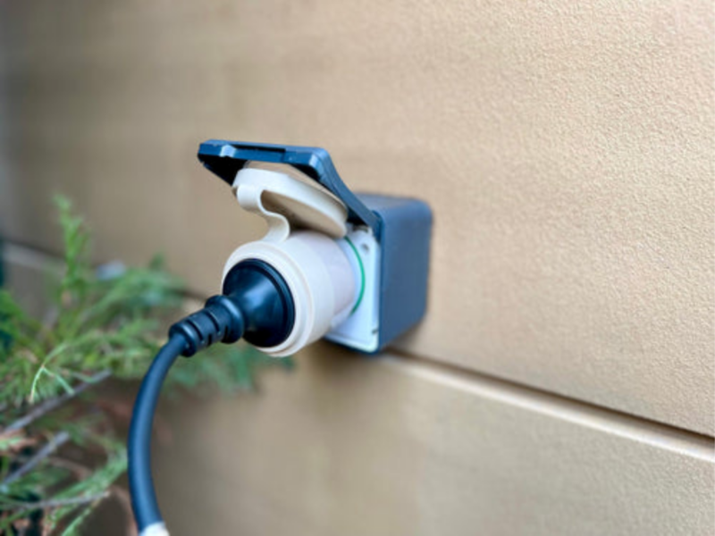 Shelly Outdoor Plug S Gen3  | Smart Wi-Fi / Bluetooth Αντάπτορας Πρίζας Σούκο με Έλεγχο & Μέτρηση Κατανάλωσης, IP44 – EAN 3800238070557